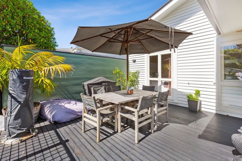 75 Brougham Street, New Plymouth, New Plymouth - Carousel 2