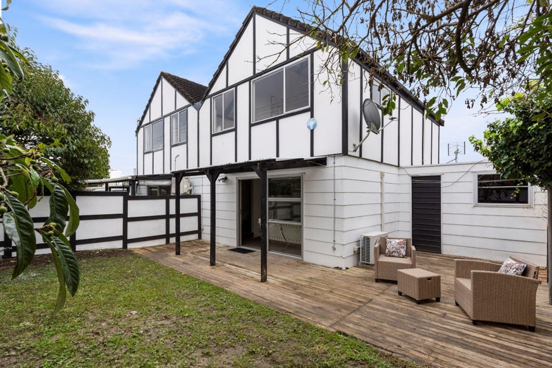 3/29 Islington Avenue, New Lynn, Auckland - Carousel 1