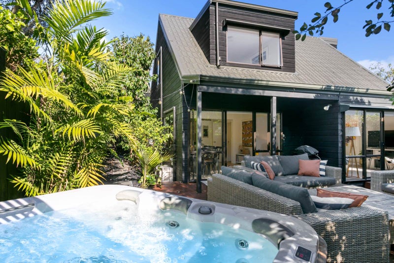 19B Yattendon Road, St Heliers, Auckland - Carousel 2