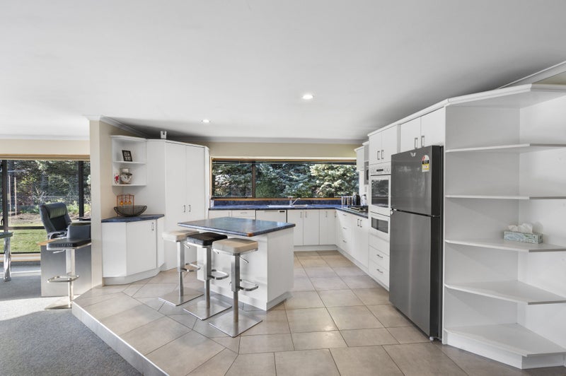 5 Manna Place, Christchurch - Carousel 2