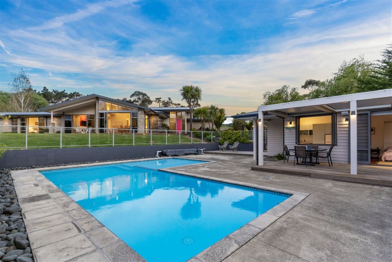 7C Willow Lane, Stillwater, Silverdale - Carousel 1