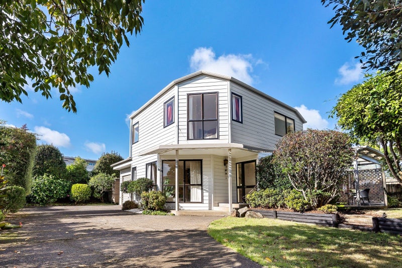14A Matai Road, Greenlane, Auckland - Carousel 1