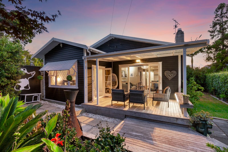 40 Fir Street, Waterview, Auckland - Carousel 1