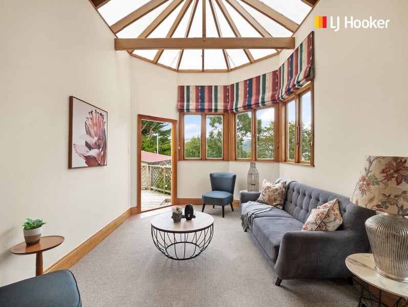 146 Kenmure Road, Kenmure, Dunedin - Carousel 1