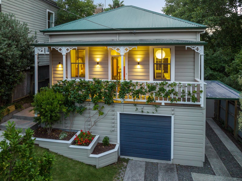 22 Mostyn Street, Kingsland, Auckland - Carousel 1