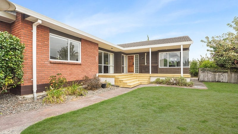 31 Hastings Place, Hamilton Lake, Hamilton - Carousel 1