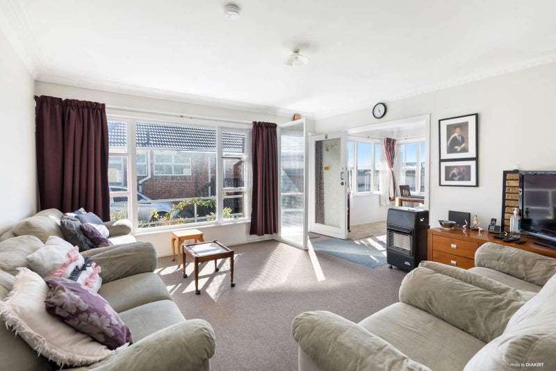 289B Richardson Road, New Windsor, Auckland - Carousel 2