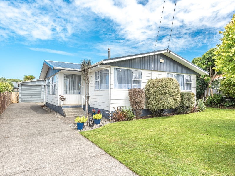 99 Lincoln Road, Springvale, Whanganui - Carousel 1
