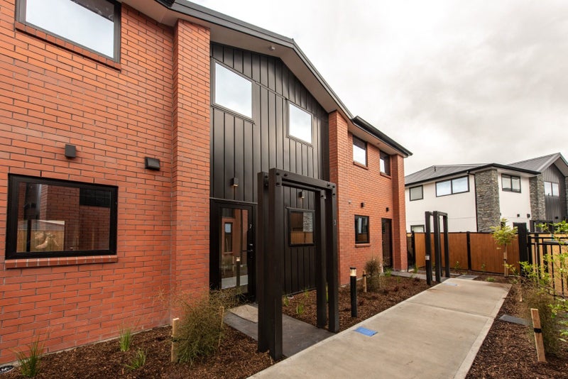 7/3 Milne Crescent, Taita, Lower Hutt - Carousel 2