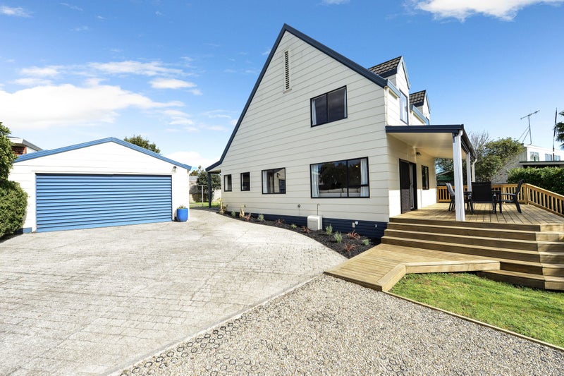 19 Northview Lane, Nawton, Hamilton - Carousel 1