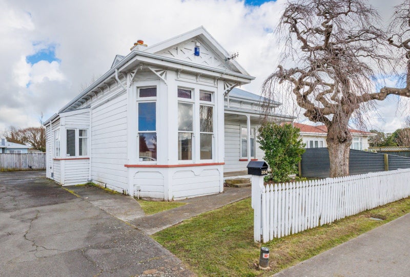354 Botanical Road, West End, Palmerston North - Carousel 1