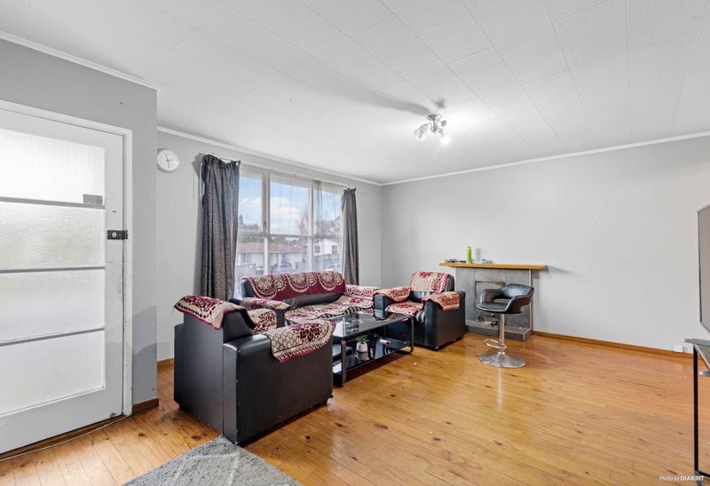7 Ennis Avenue, Pakuranga Heights, Auckland - Carousel 2