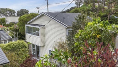53A Alexandra Road, Hataitai, Wellington - Carousel 1
