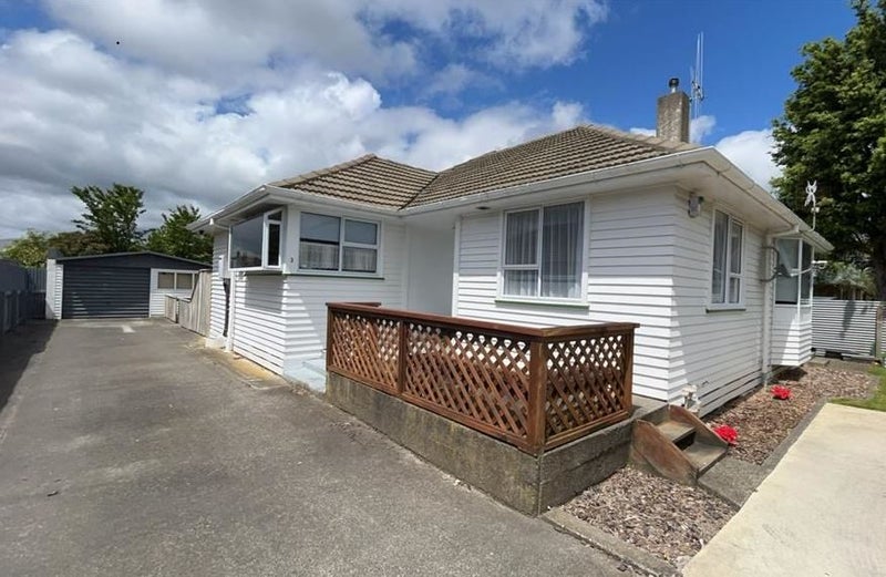 3 Iona Street, Hokowhitu, Palmerston North - Carousel 1
