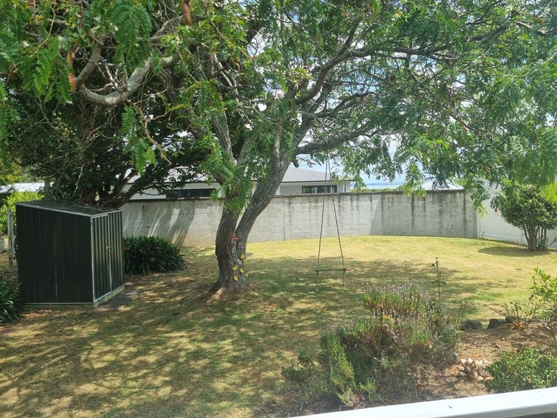 5 Puriri Road, Beachlands, Auckland - Carousel 12