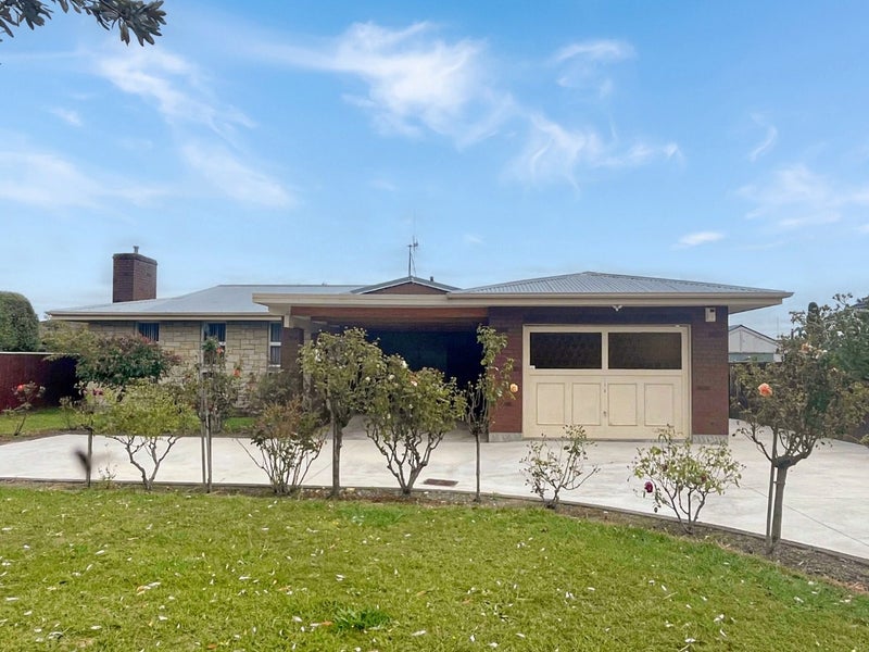 15 College Street, Awapuni, Palmerston North - Carousel 1