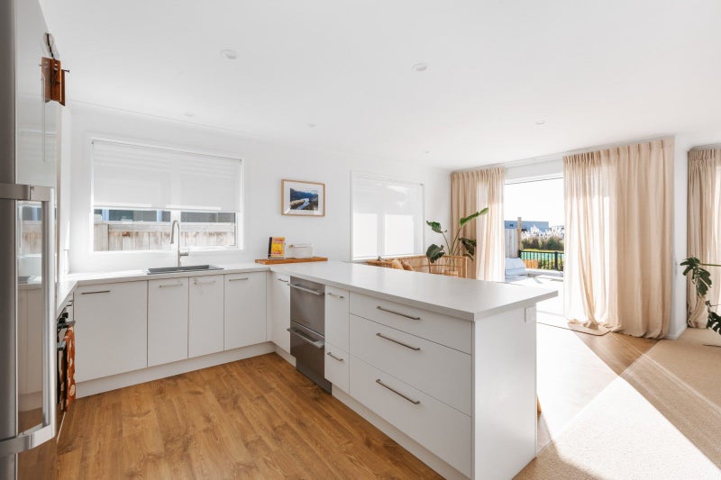 7A Te Wharo Drive, Papamoa, Tauranga - Carousel 2