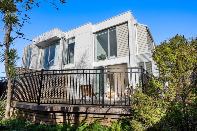 2/204 Edgeware Road, Edgeware, Christchurch - Carousel 2