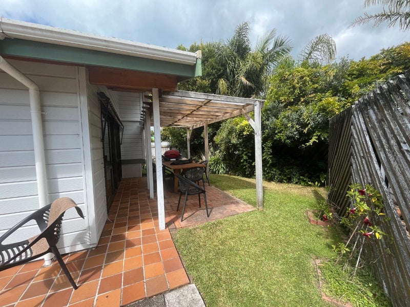 2/27 MOTUORA Road, Manly, Auckland - Carousel 15