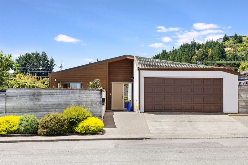 49 James Cook Drive, Whitby, Porirua - Carousel 1