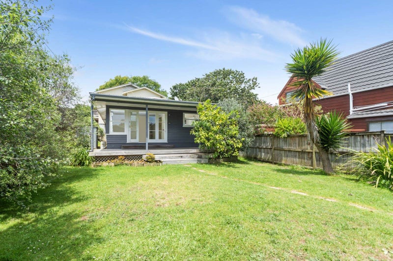 1/62 Peary Road, Mount Eden, Auckland - Carousel 12