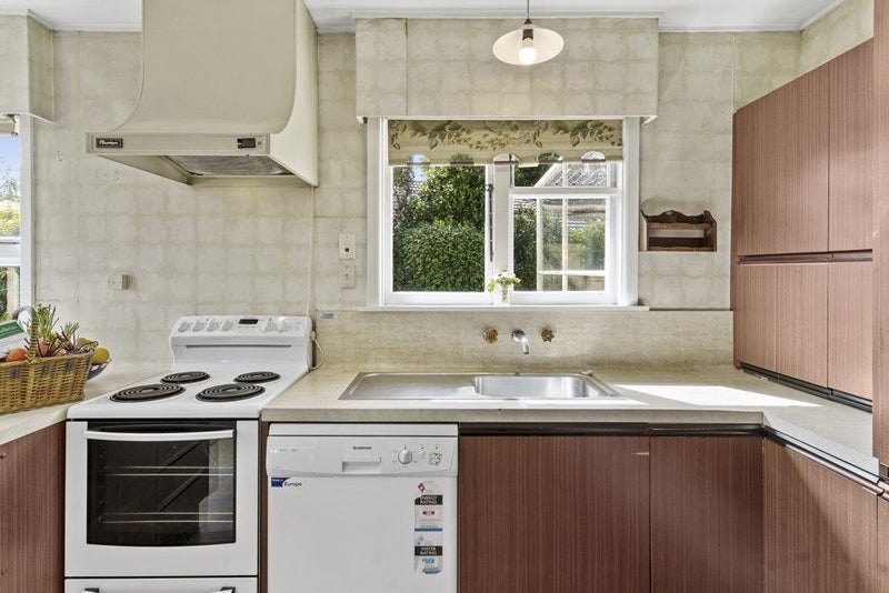 27 Stackhouse Avenue, Bishopdale, Christchurch - Carousel 2