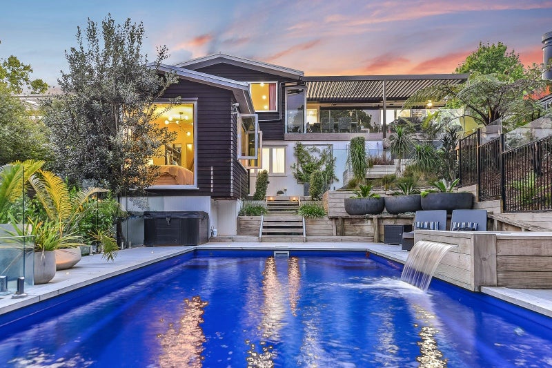 734 River Road, Chartwell, Hamilton - Carousel 1