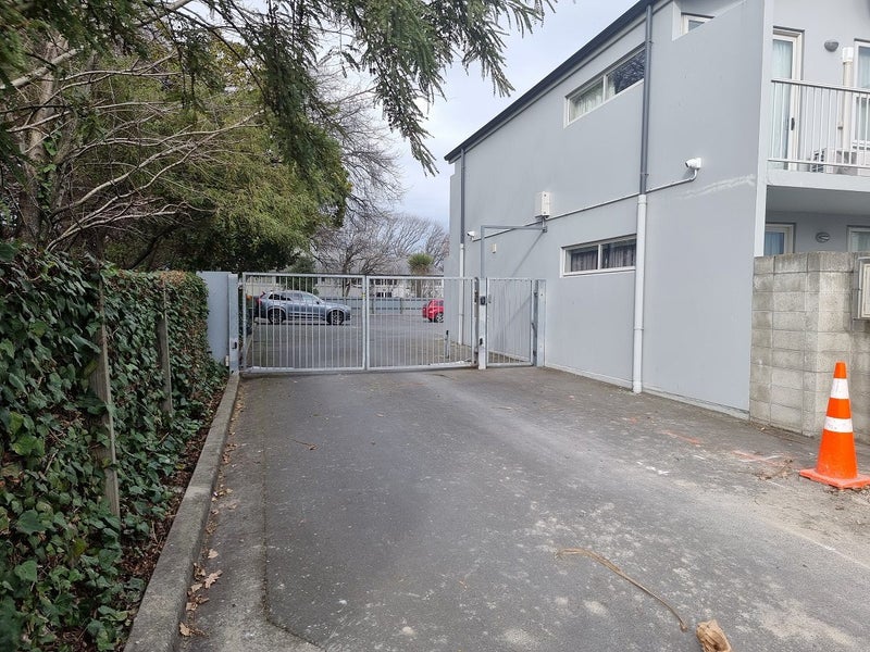 12/14 Brougham Street, Addington, Christchurch - Carousel 2