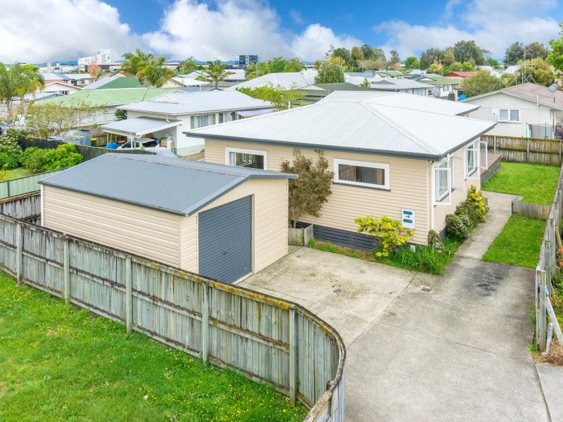 74C Tawa Street, Melville, Hamilton - Carousel 1