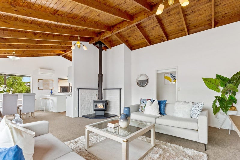 116 Whangaparaoa Road, Red Beach, Red Beach - Carousel 1