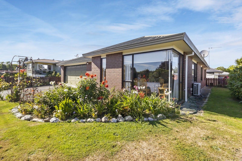29 Saint Leonards Road, Temuka - Carousel 1