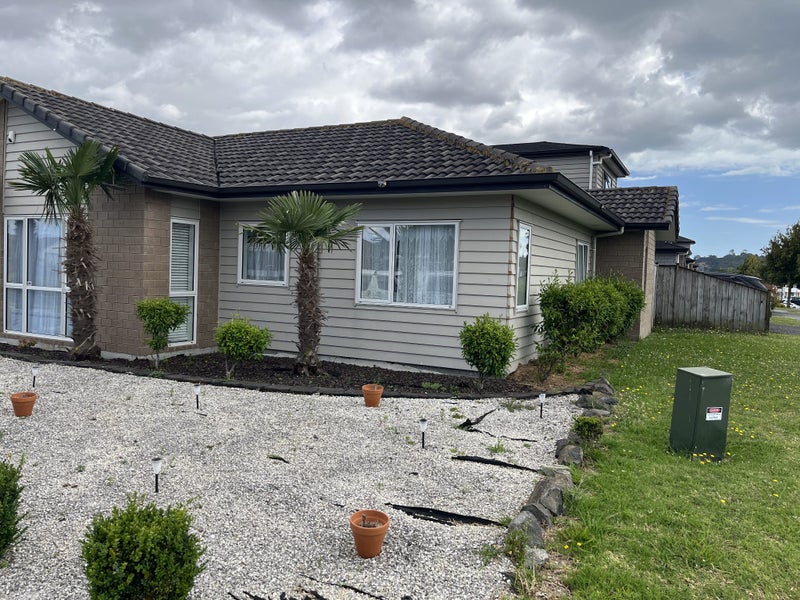 28 Arranmore Drive, Flat Bush, Auckland - Carousel 16