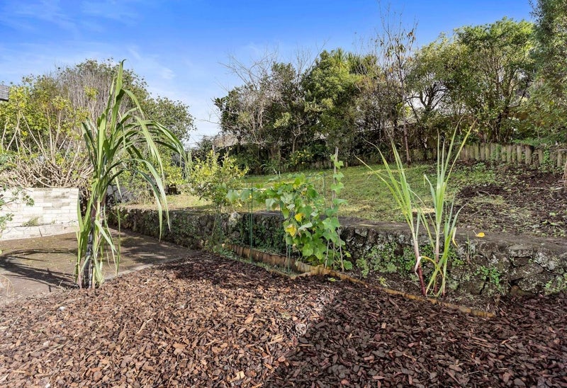 52 Meadowvale Avenue, Forrest Hill, Auckland - Carousel 14