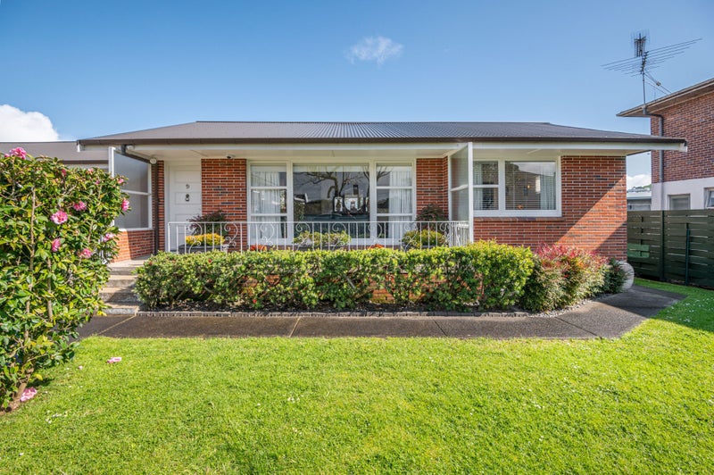 9/9 Macmurray Road, Remuera, Auckland - Carousel 1
