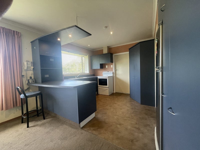 1 Chedworth Avenue, Bishopdale, Christchurch - Carousel 2