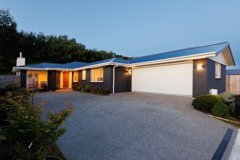 15 Freedom Drive, Kelvin Grove, Palmerston North - Carousel 1