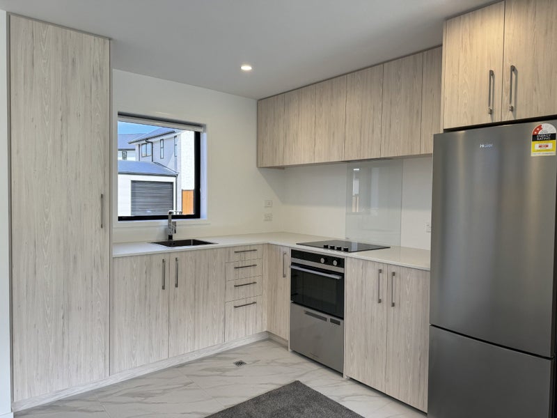 1/4 Matata Place, Dallington, Christchurch - Carousel 2