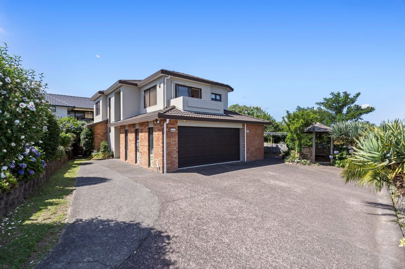 37 Saralee Drive, Manurewa, Auckland - Carousel 1