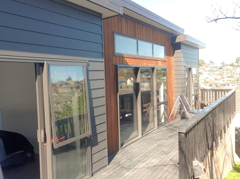 16 Essex Street, Marchwiel, Timaru - Carousel 1