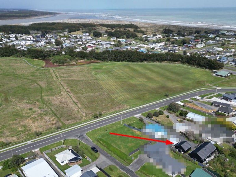 23A Bond Street, Foxton Beach, Foxton - Carousel 2