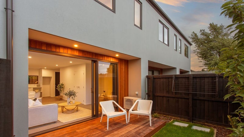 3/13 Goldsmith Place, Waltham, Christchurch - Carousel 1