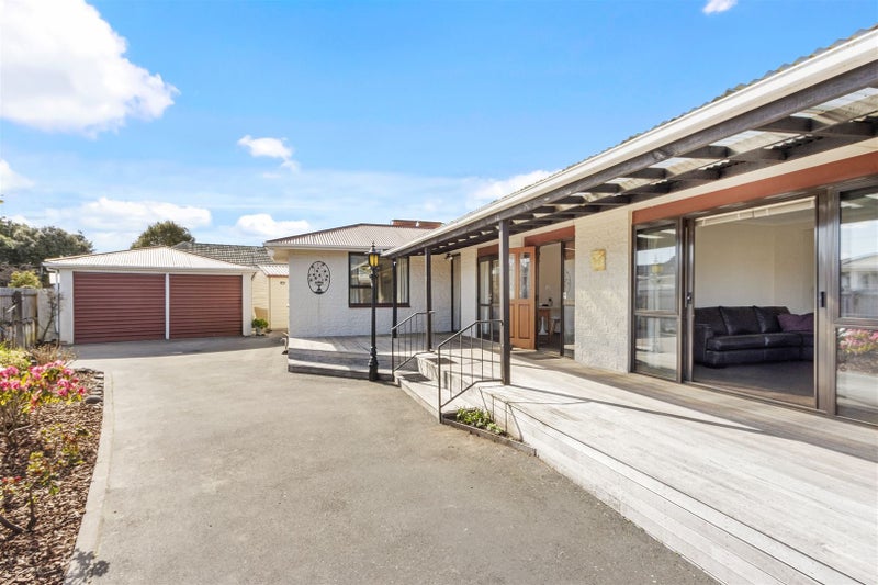 11 Greta Place, Hoon Hay, Christchurch - Carousel 1