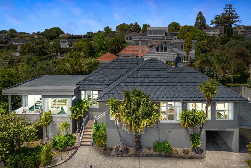14 Bongard Road, Mission Bay, Auckland - Carousel 1