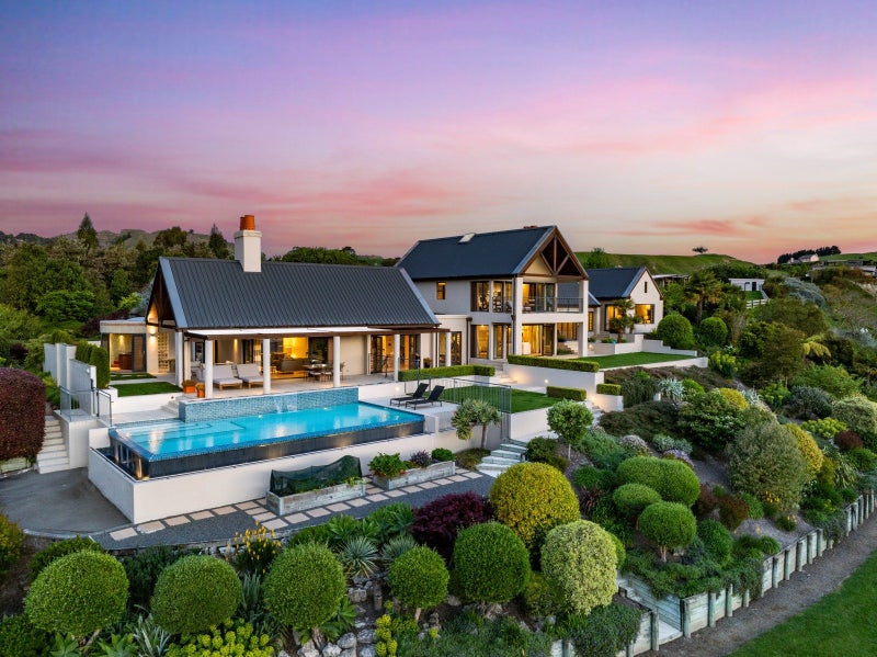 20 Aintree Road, Havelock North, Havelock North - Carousel 1