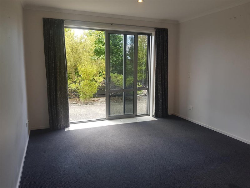 3 Essex Terrace, Stoke, Nelson - Carousel 7