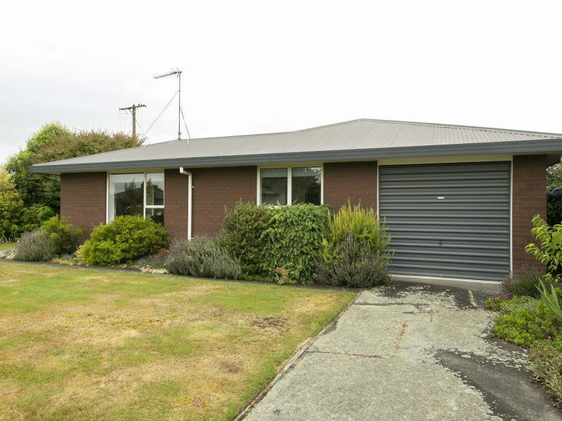 175 Grove Street, Tinwald, Ashburton - Carousel 1