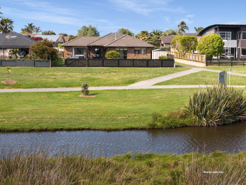 21 Nicole Place, Papamoa Beach, Papamoa - Carousel 2