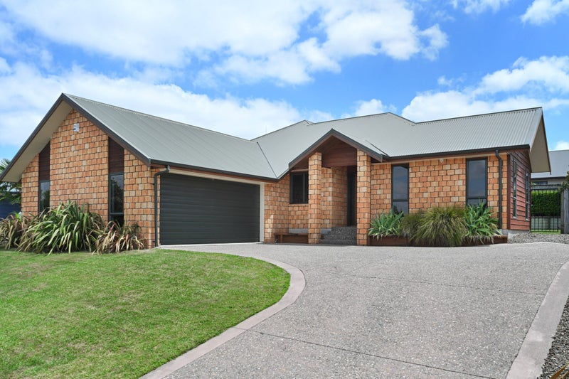 68 Wiltshire Drive, Huntington, Hamilton - Carousel 1