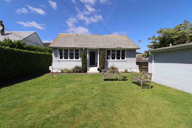 66 Rata Street, Naenae, Lower Hutt - Carousel 2