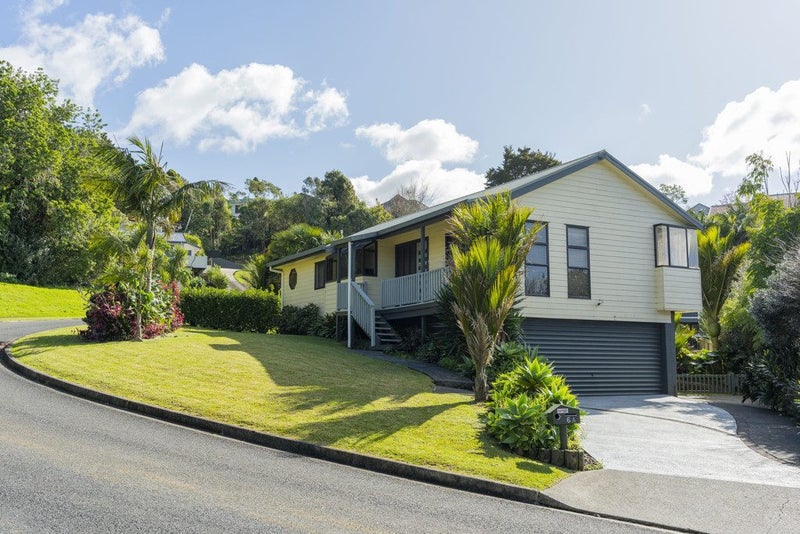 6A Granfield Place, Kamo, Whangarei - Carousel 1